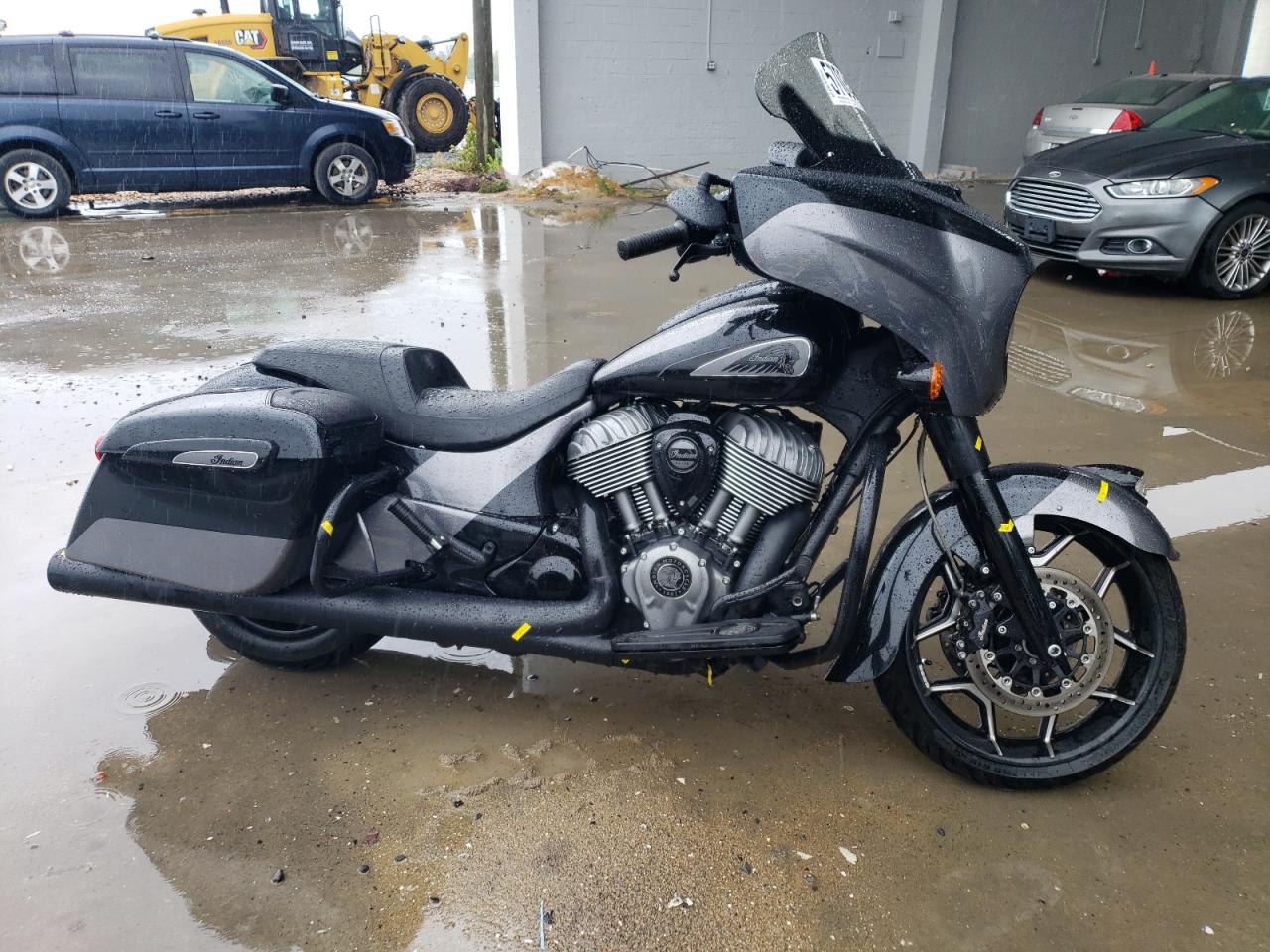 Fredericksburg, VA에서 판매 중인 2021 Indian Motorcycle Co. Chieftain Elite - Front End