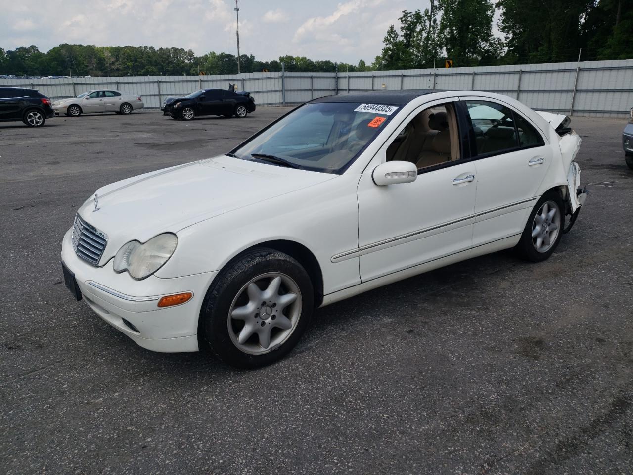 2002 Mercedes-Benz C 240 იყიდება Dunn-ში, NC - Rear End