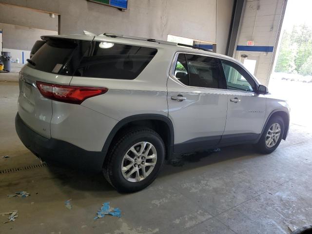  CHEVROLET TRAVERSE 2018 Srebrny