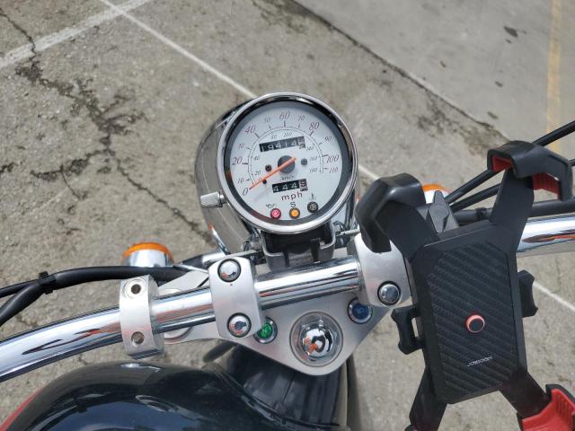 2000 HONDA VT750 CD2