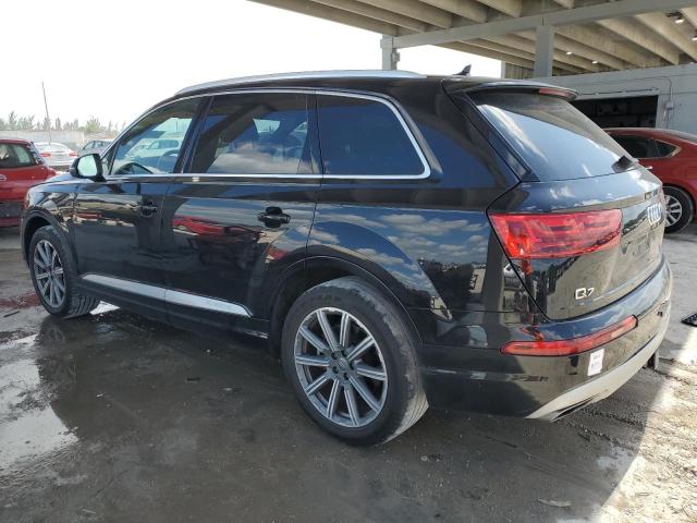  AUDI Q7 2018 Черный