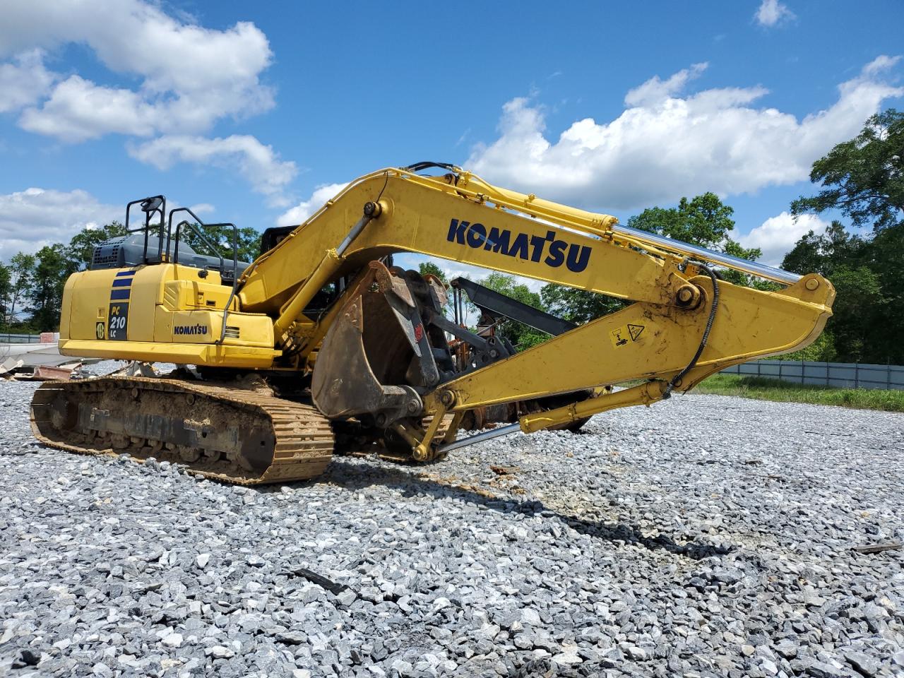 Cartersville, GA에서 판매 중인 2019 Komatsu Pc210Lc Hydraulic Excavator - Burn - Interior