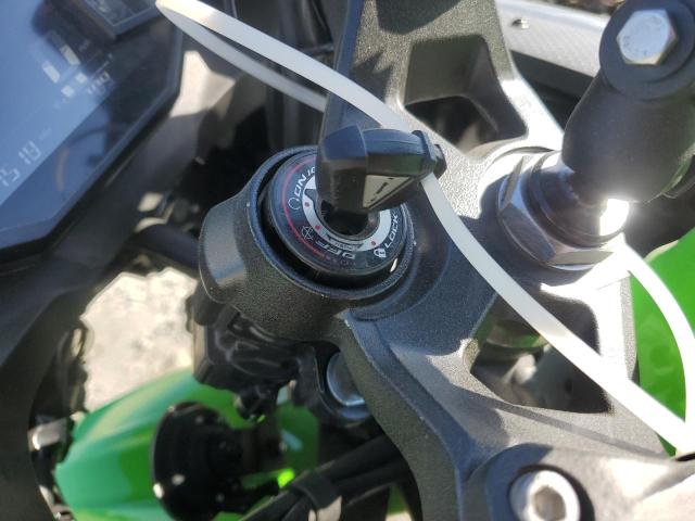  KAWASAKI EX500 H 2024 Зеленый