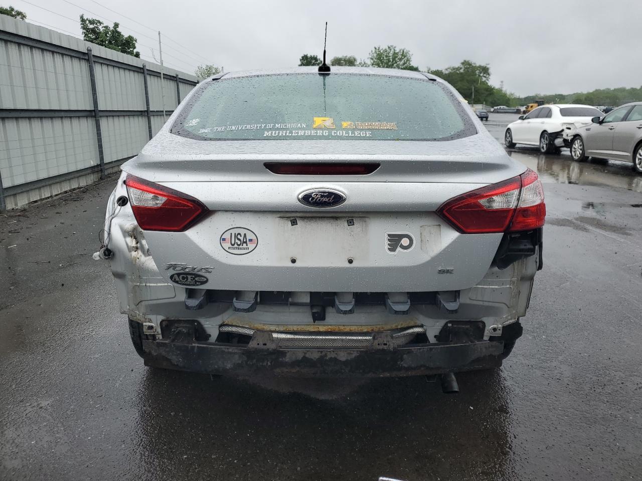 2014 Ford Focus Se VIN: 1FADP3F21EL435158 Lot: 56556055