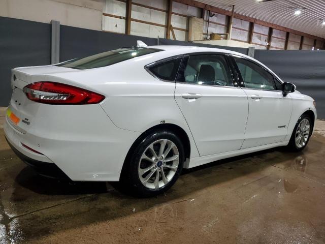  FORD FUSION 2019 Белый
