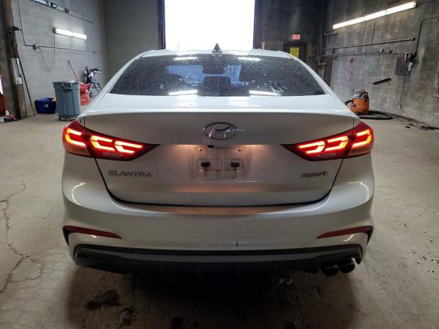  HYUNDAI ELANTRA 2018 Silver
