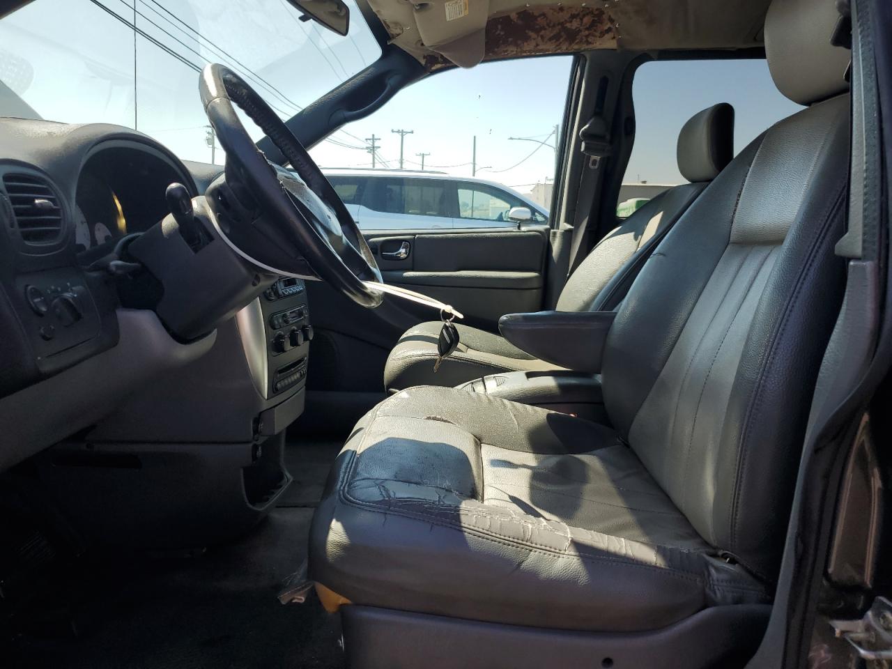 2004 Chrysler Town & Country Touring VIN: 2C4GP54L74R521188 Lot: 56056835