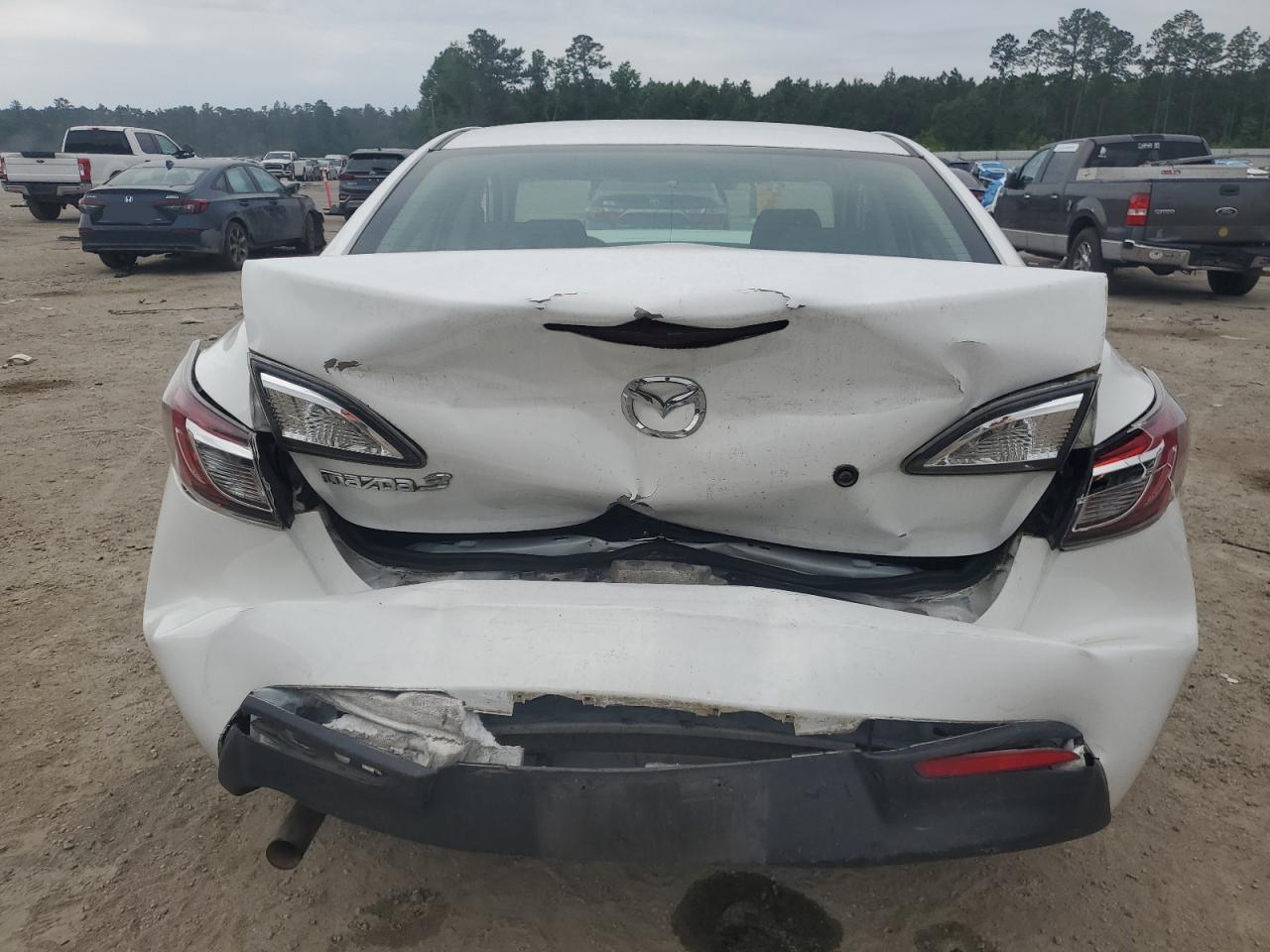 2011 Mazda 3 I VIN: JM1BL1UFXB1407325 Lot: 56146895