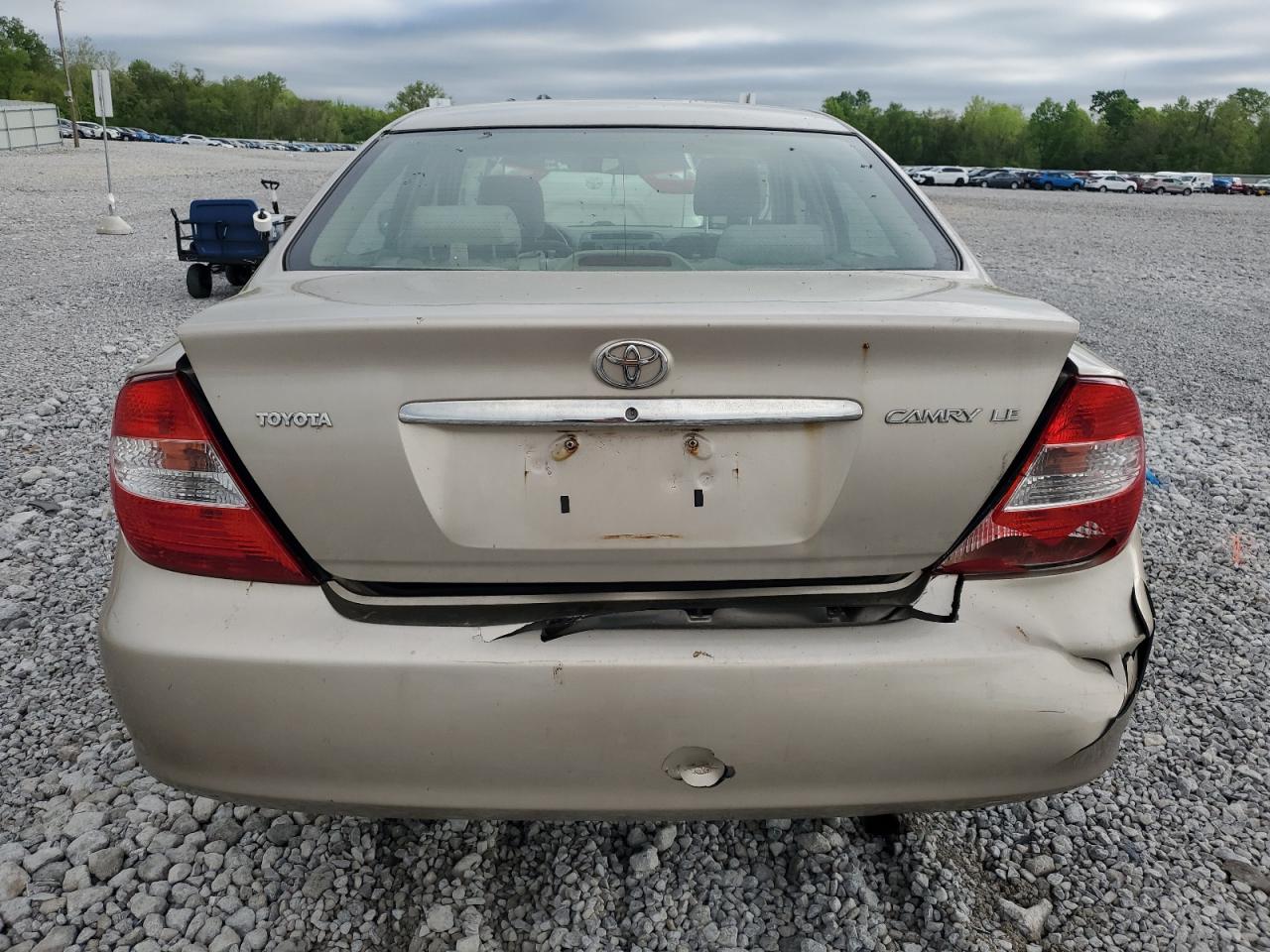 2004 Toyota Camry Le VIN: 4T1BE32K74U794077 Lot: 55797585