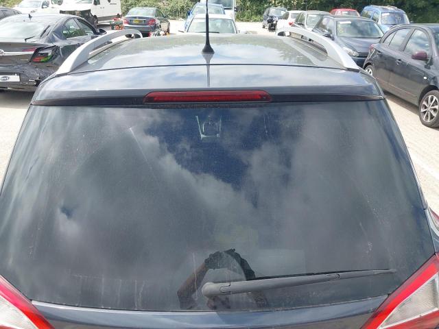 2011 FORD GRAND C-MA