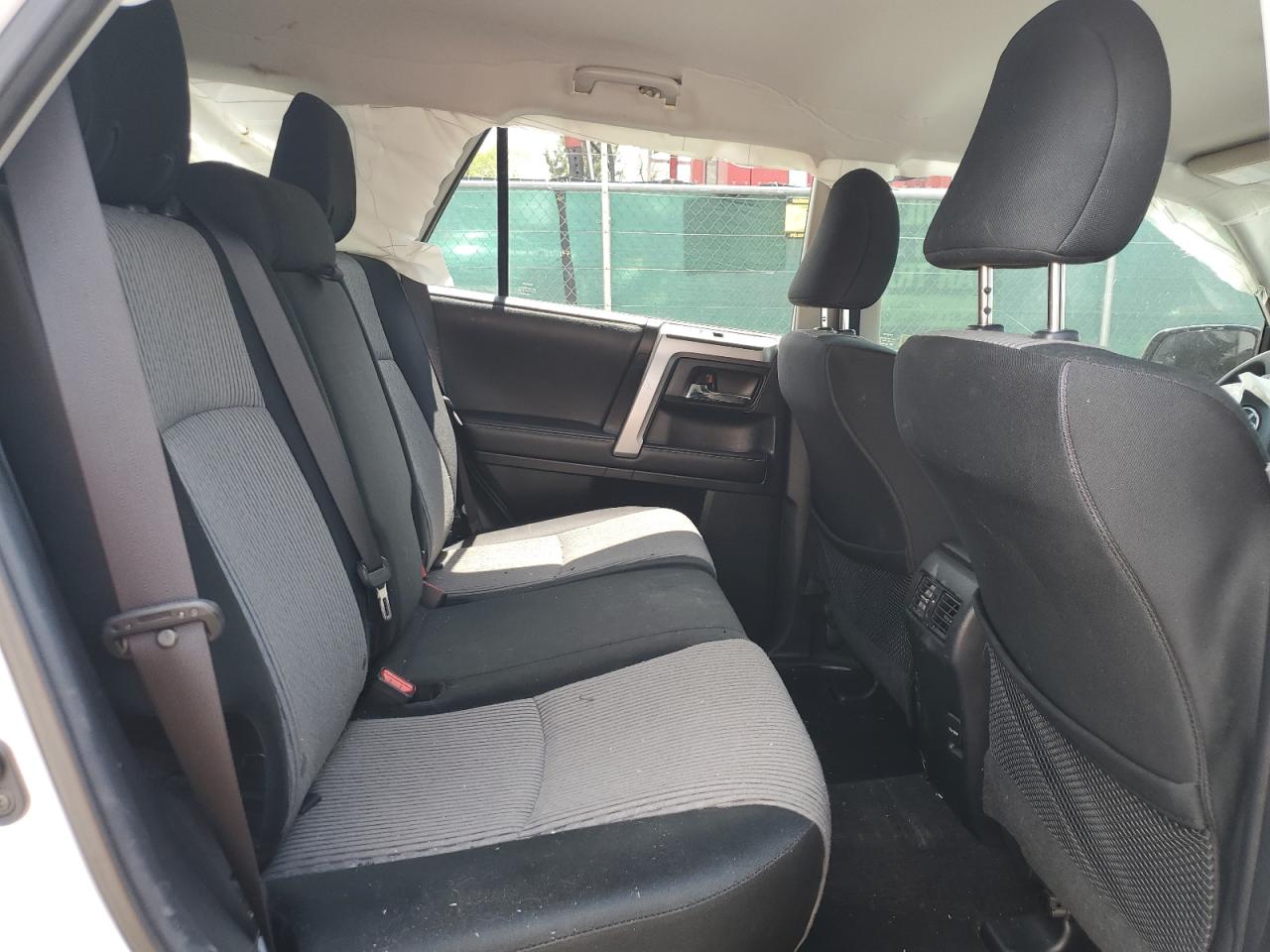 2019 Toyota 4Runner Sr5/Sr5 Premium VIN: JTEBU5JR2K5644916 Lot: 56543315