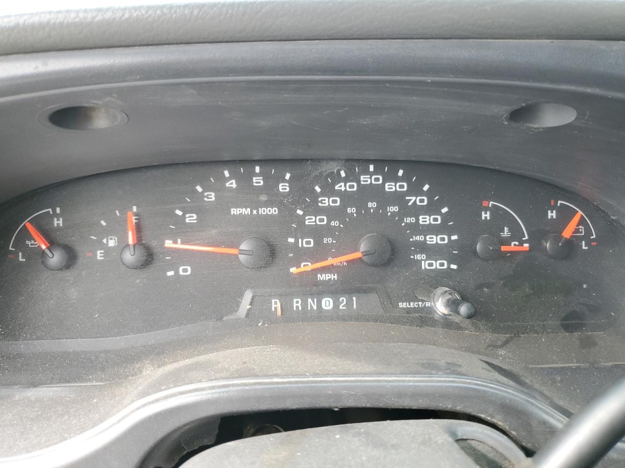 2005 Ford Econoline E250 Van VIN: 1FTNS24LX5HA10740 Lot: 57173085