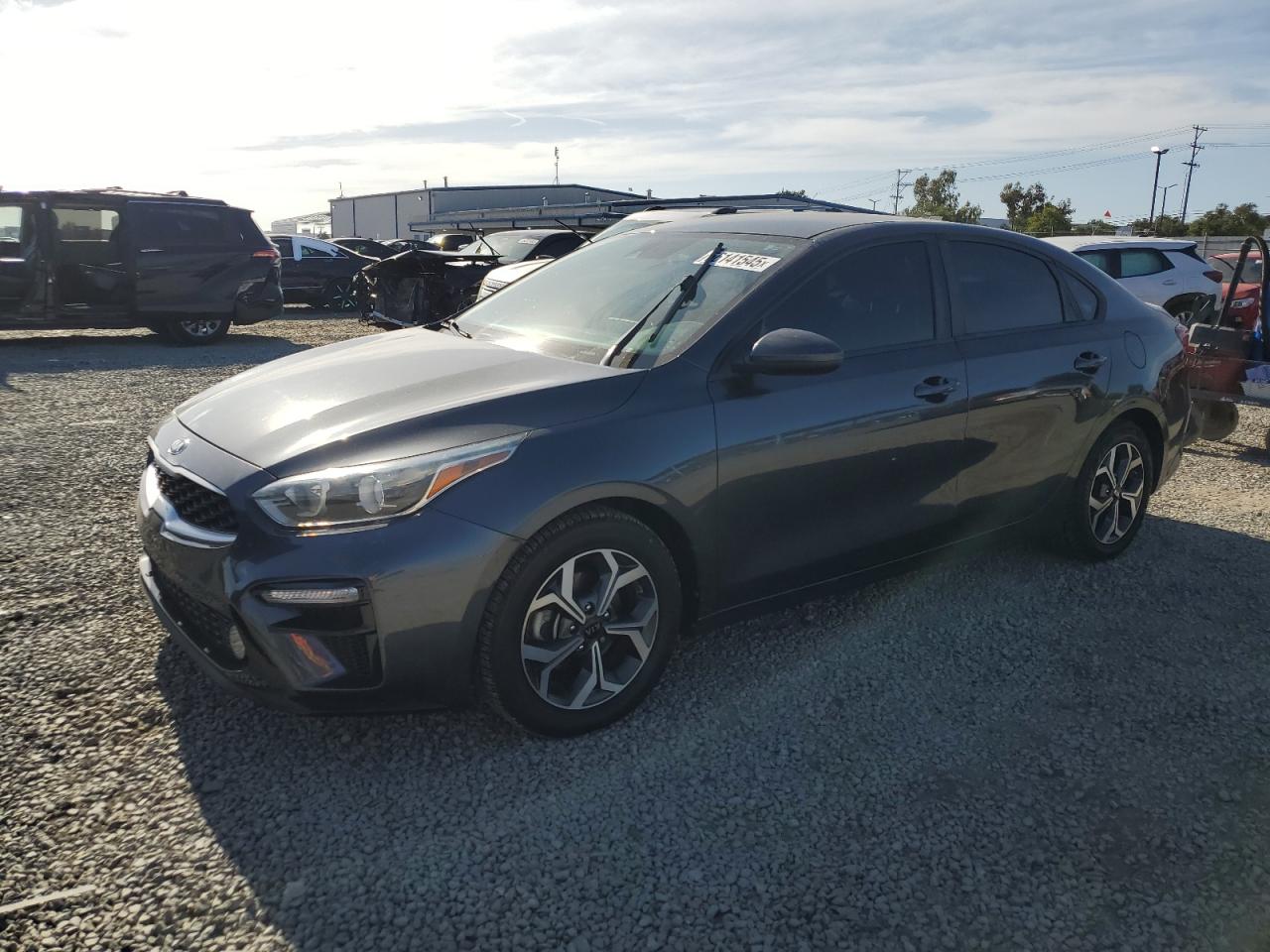 2019 Kia Forte Fe grey null gas 3KPF24AD7KE125598 photo #1