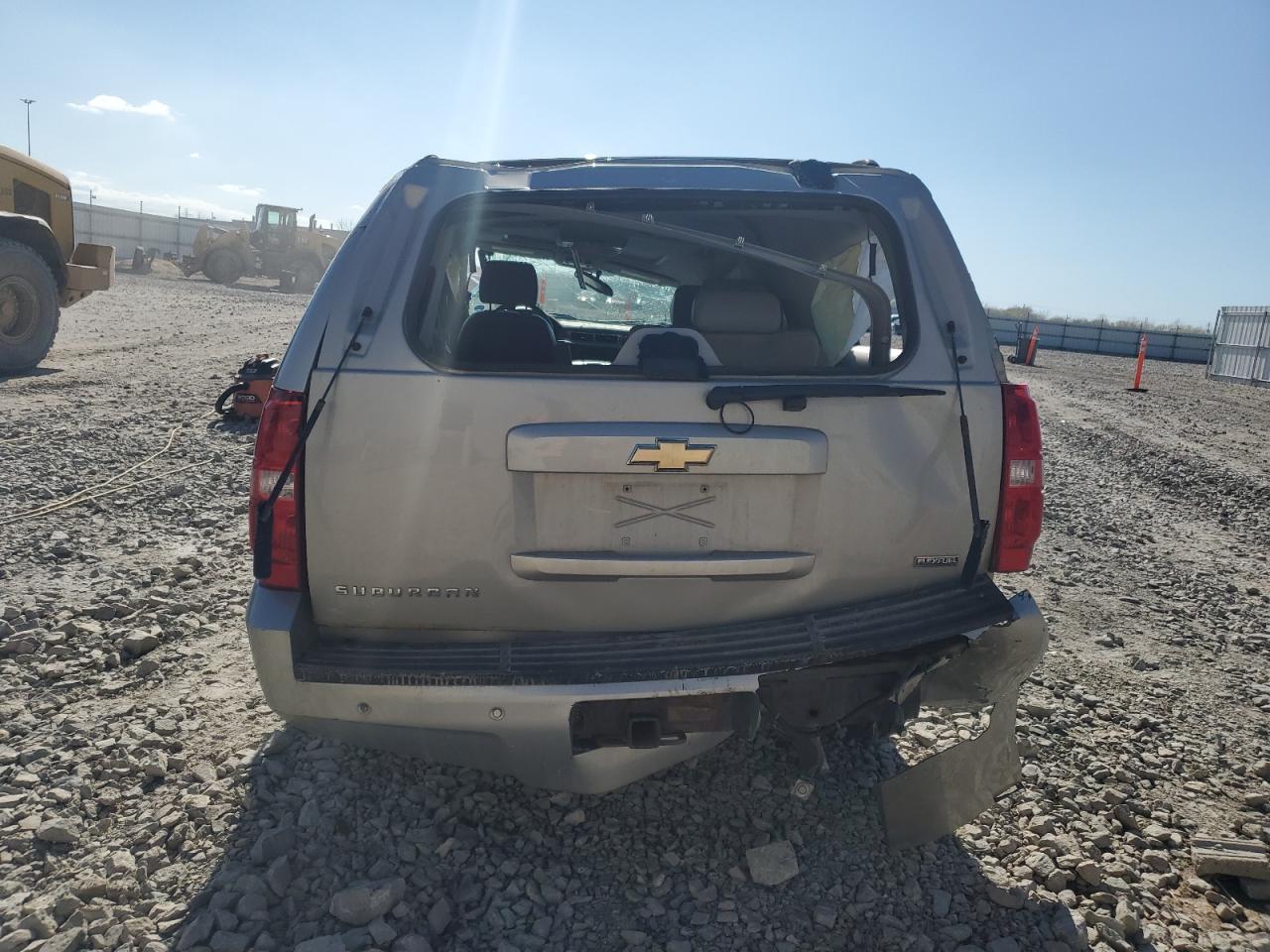 2007 Chevrolet Suburban K1500 VIN: 1GNFK16397J218901 Lot: 55695095