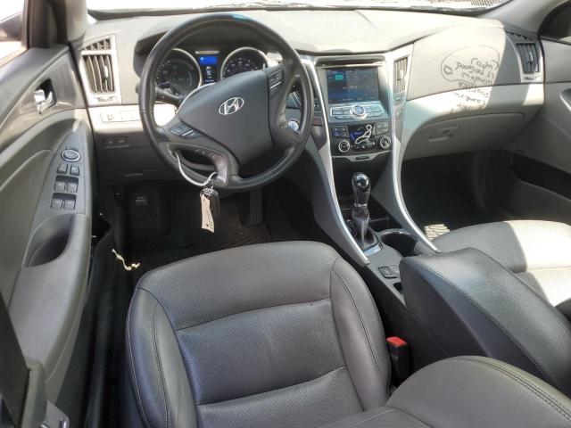  HYUNDAI SONATA 2013 Серебристый