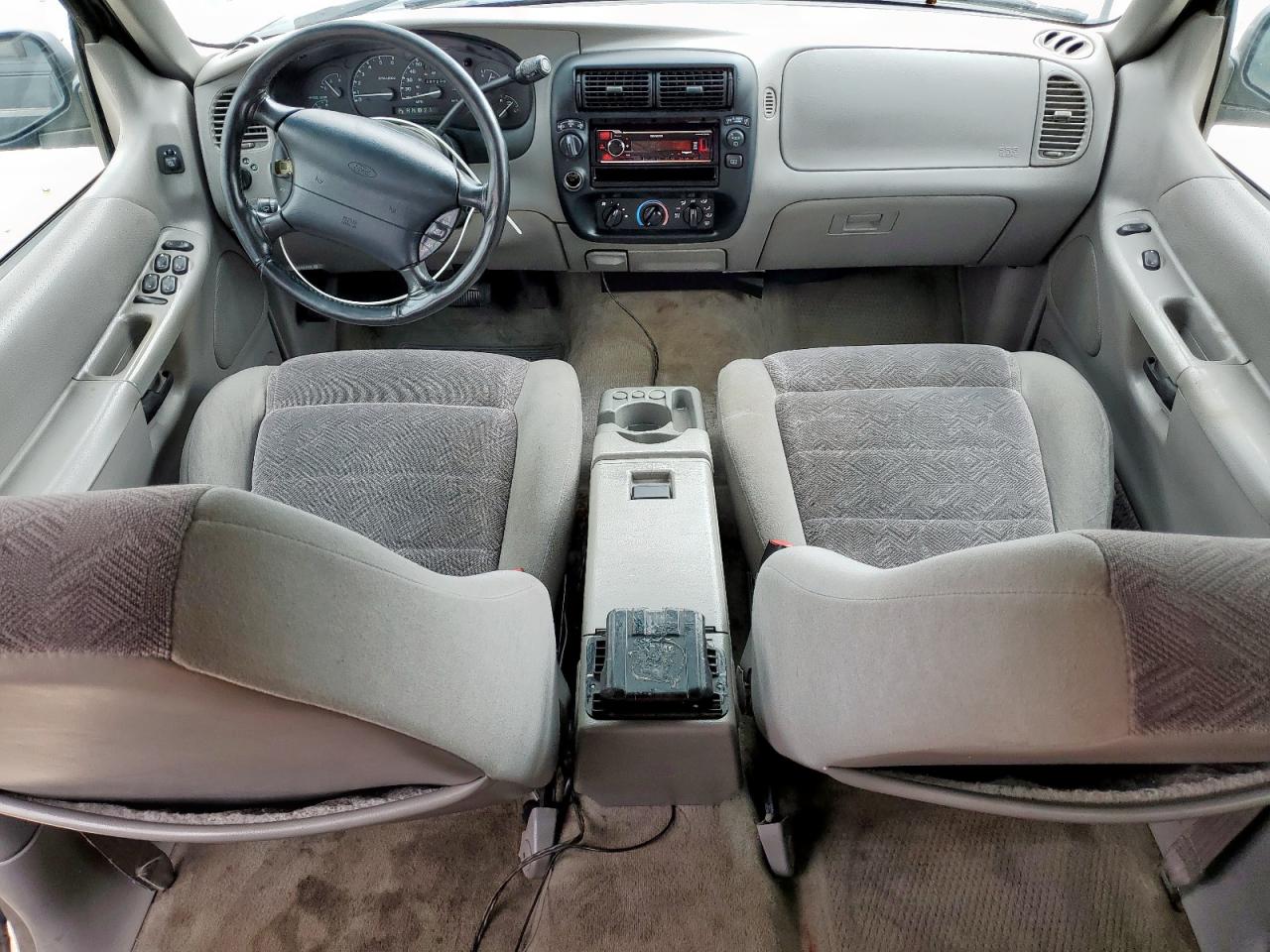 1998 Ford Explorer VIN: 1FMZU34E5WUA17831 Lot: 56041845