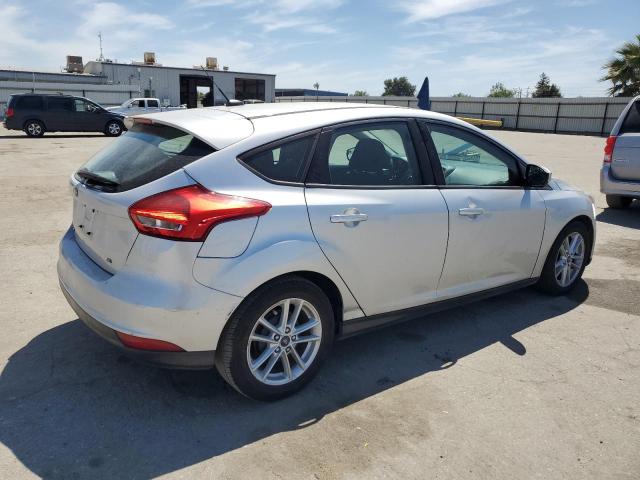  FORD FOCUS 2016 Srebrny