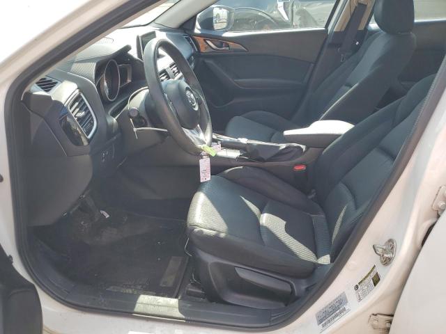  MAZDA 3 2016 White