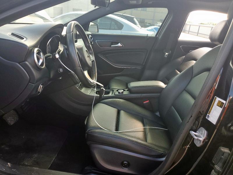 Parquets MERCEDES-BENZ GLA-CLASS 2016 Czarny