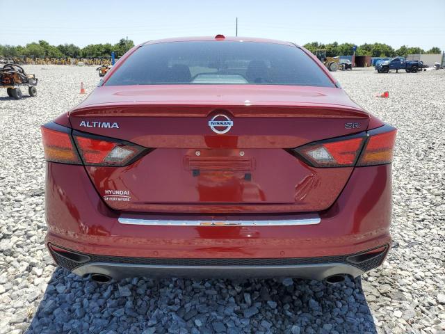  NISSAN ALTIMA 2022 Красный