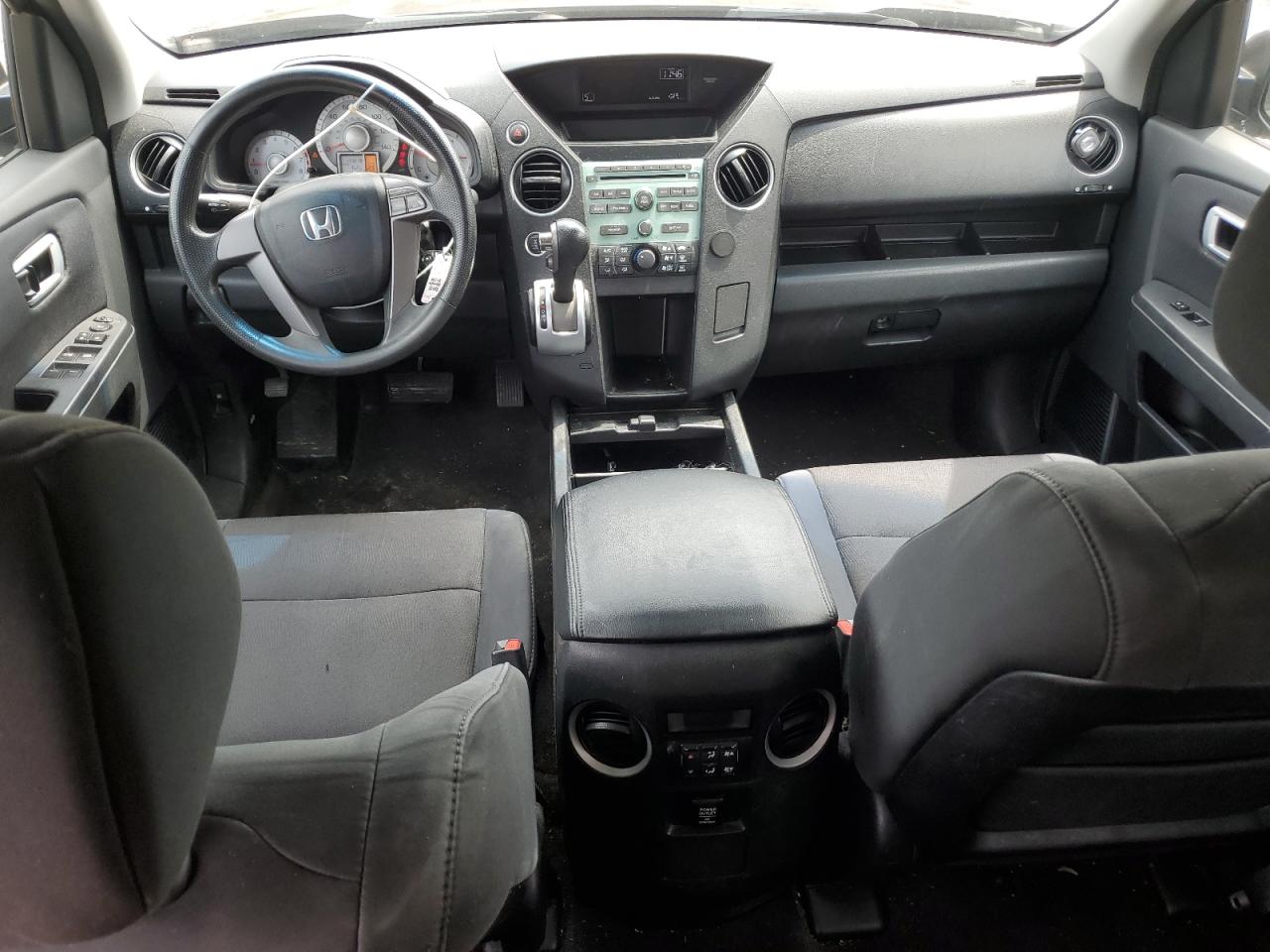 2010 Honda Pilot Lx VIN: 5FNYF4H20AB003479 Lot: 57418765