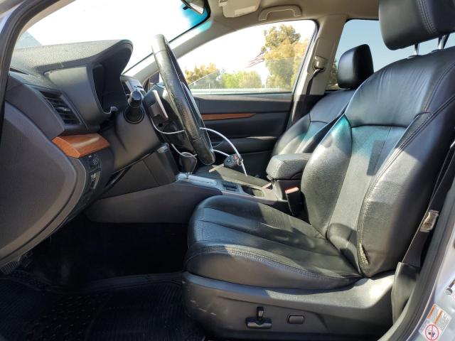  SUBARU OUTBACK 2013 Серебристый