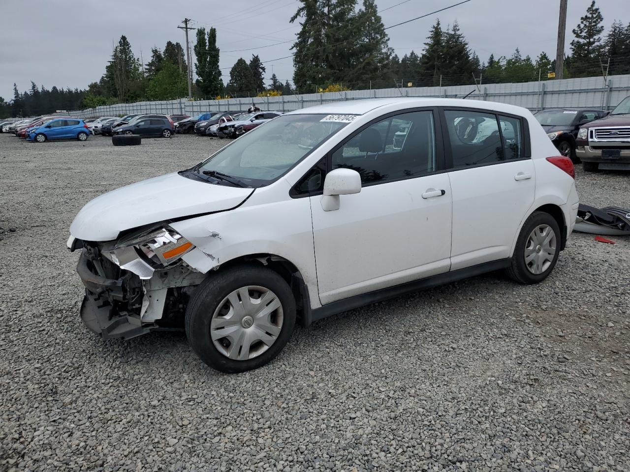 2010 Nissan Versa S en Venta en Graham, WA - Front End