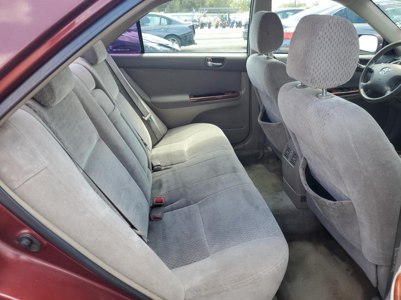 2004 Toyota Camry Le VIN: 4T1BE32KX4U329566 Lot: 56982045