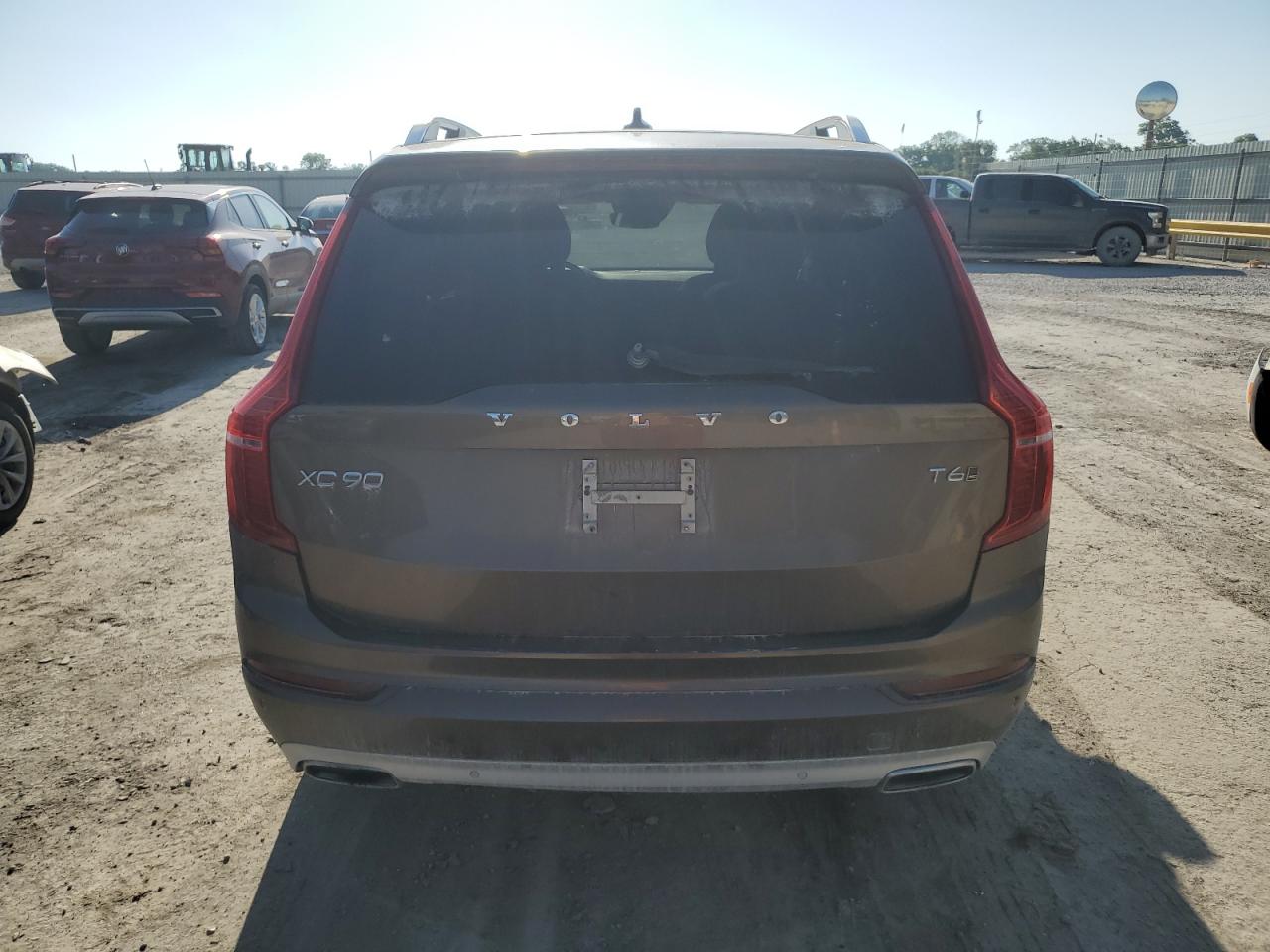 2016 Volvo Xc90 T6 VIN: YV4A22PK0G1070827 Lot: 56621275