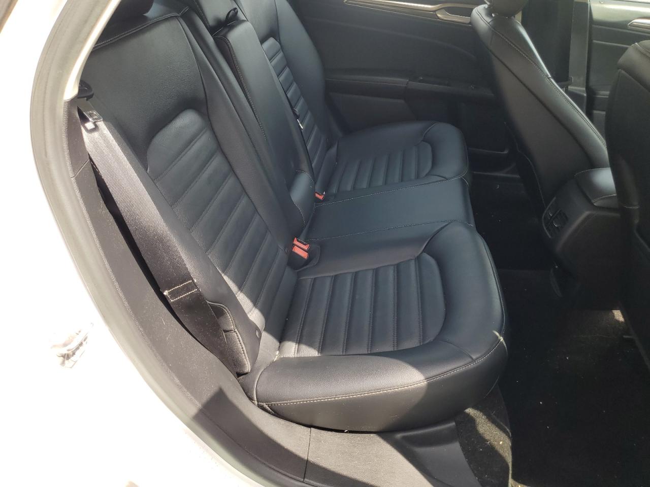 2017 Ford Fusion Se Hybrid VIN: 3FA6P0LU2HR359582 Lot: 54042955