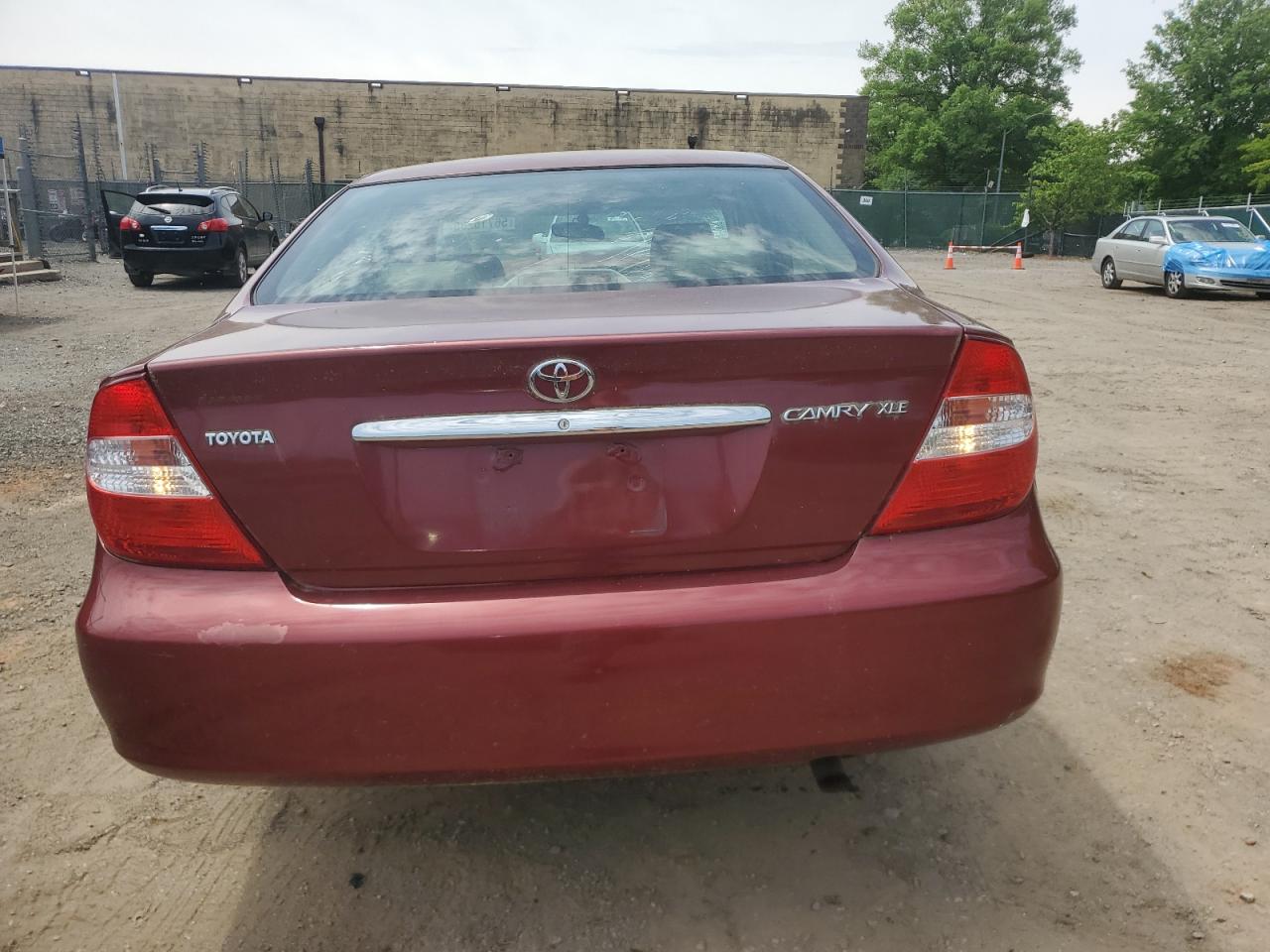 2003 Toyota Camry Le VIN: 4T1BE30K03U253986 Lot: 56715205