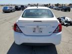 2015 Nissan Versa S   للبيع في Martinez، CA - Front End
