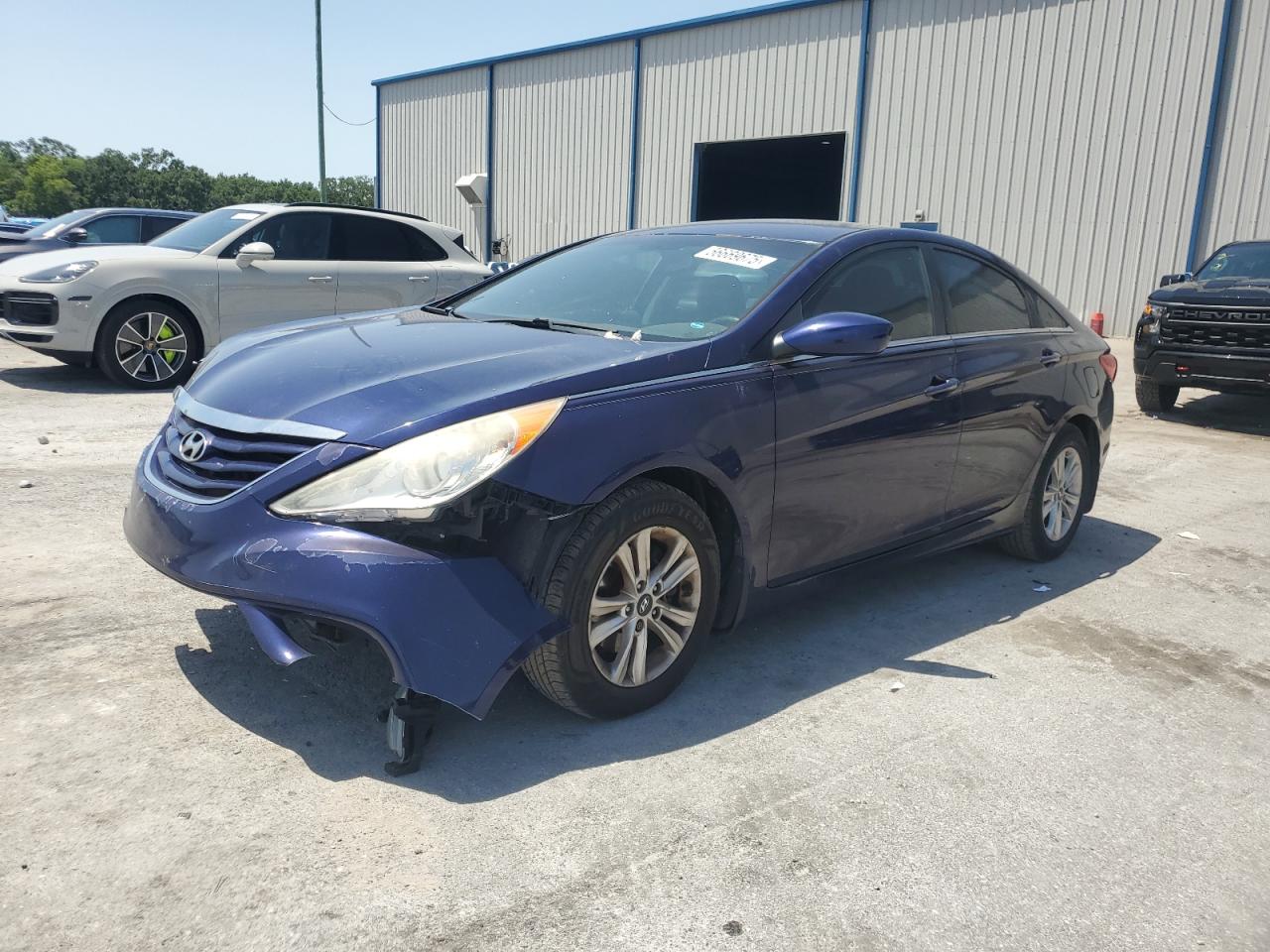 2013 Hyundai Sonata Gls for Sale in Apopka, FL - Front End