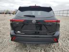 2022 Toyota Highlander Xle   for Sale in Appleton, WI - Front End