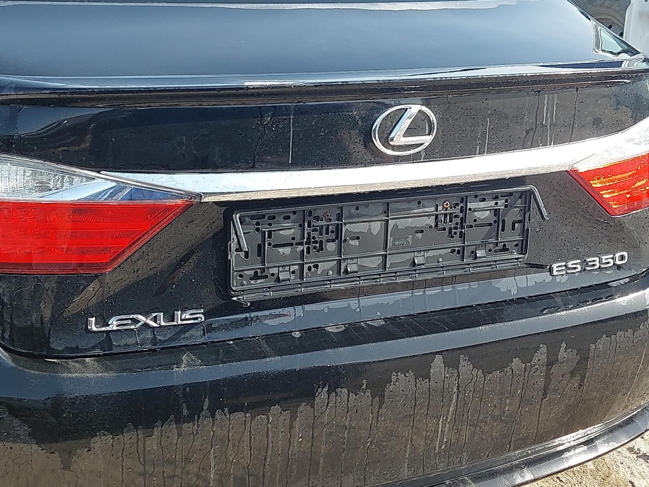 JTHBK1GG0E2129927 - 2014 Lexus ES - #undefined