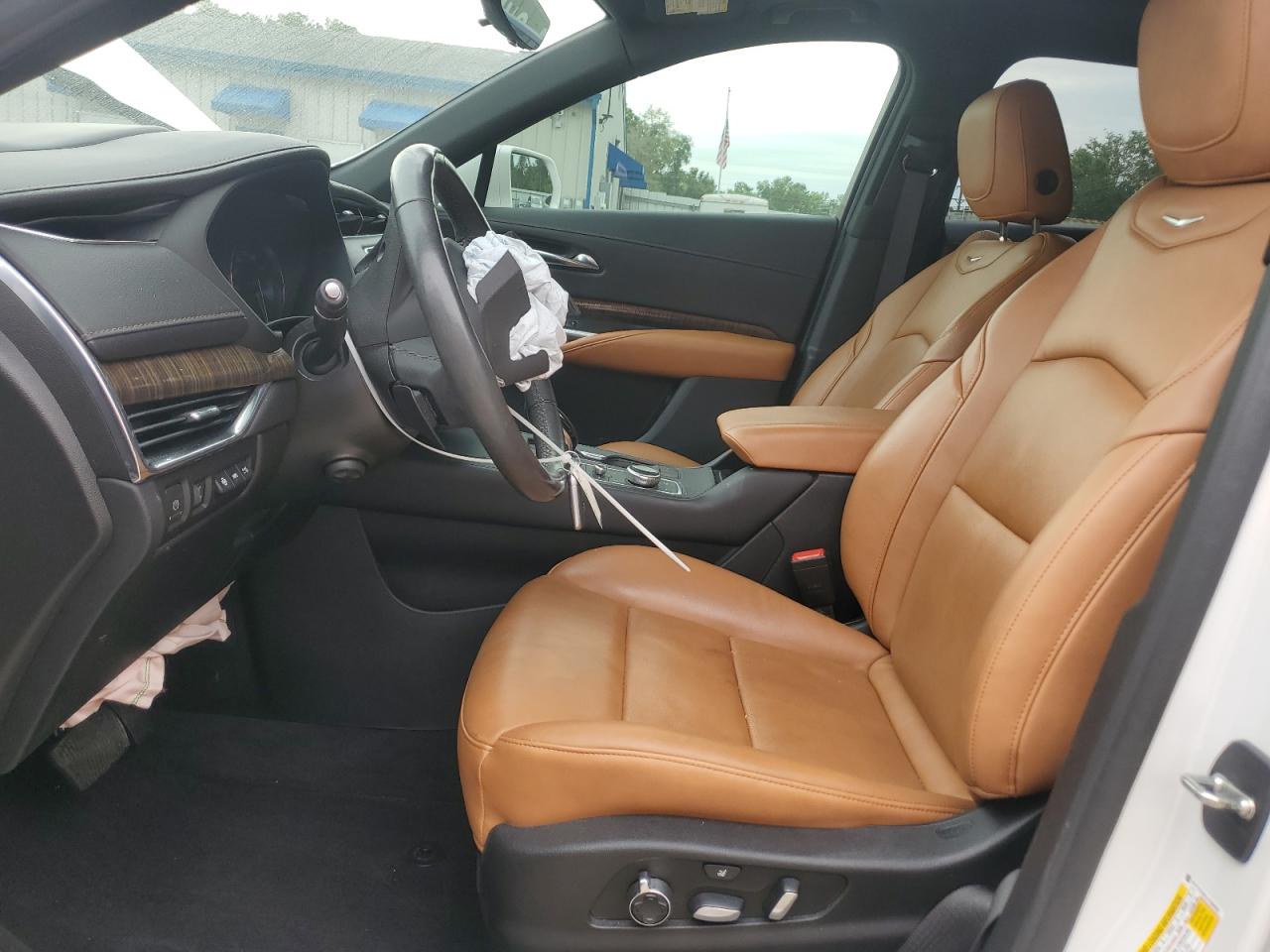 2020 Cadillac Xt4 Premium Luxury VIN: 1GYFZCR41LF060002 Lot: 55750225