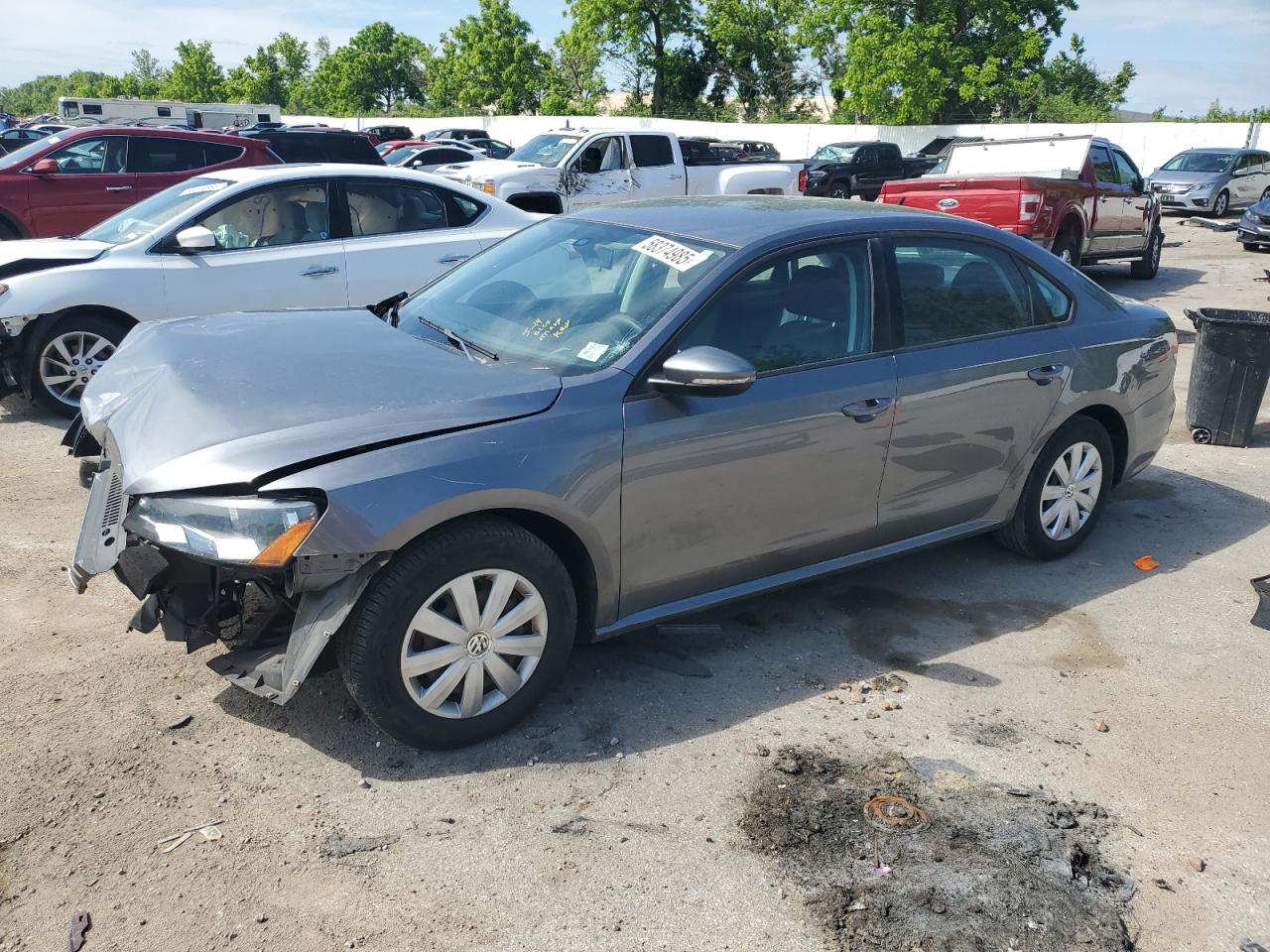 2012 Volkswagen Passat S na sprzedaż w Bridgeton, MO - Front End