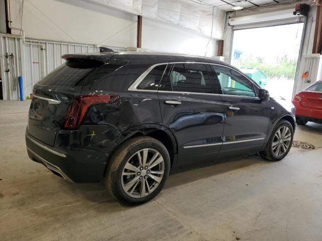  CADILLAC XT5 2024 Granatowy