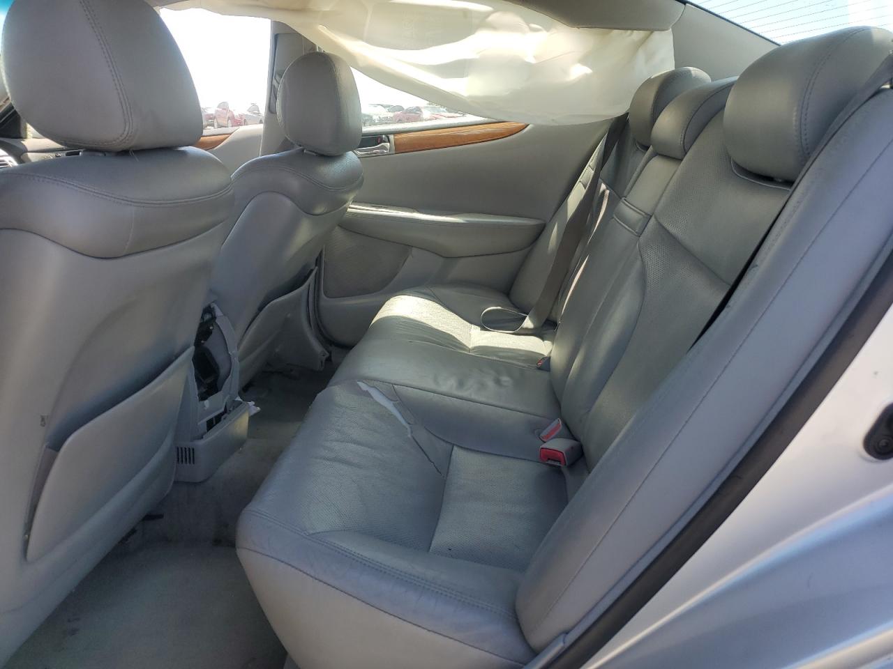2005 Lexus Es 330 VIN: JTHBA30G255128236 Lot: 56541275
