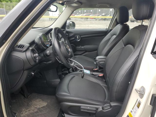  MINI COOPER 2016 Кремовый