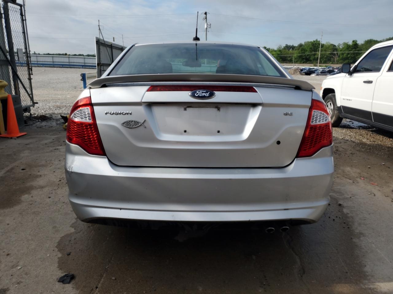 2011 Ford Fusion Se VIN: 3FAHP0HA8BR232253 Lot: 56421995