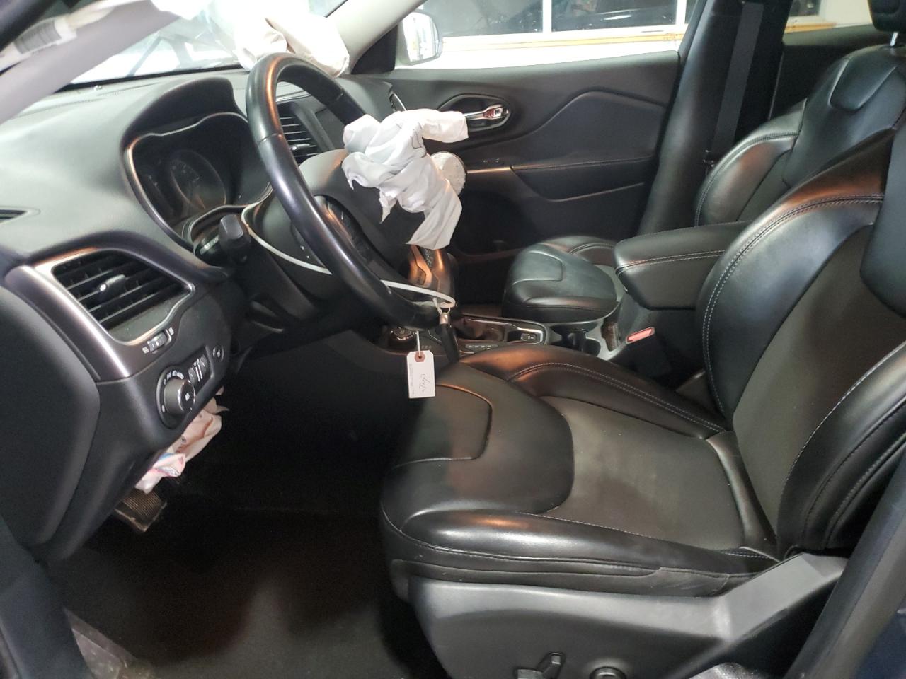 2020 Jeep Cherokee Latitude Plus VIN: 1C4PJMLN5LD553329 Lot: 56834895