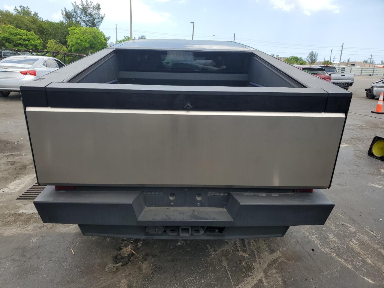 2024 Tesla Cybertruck VIN: 7G2CEHED7RA012857 Lot: 57767155