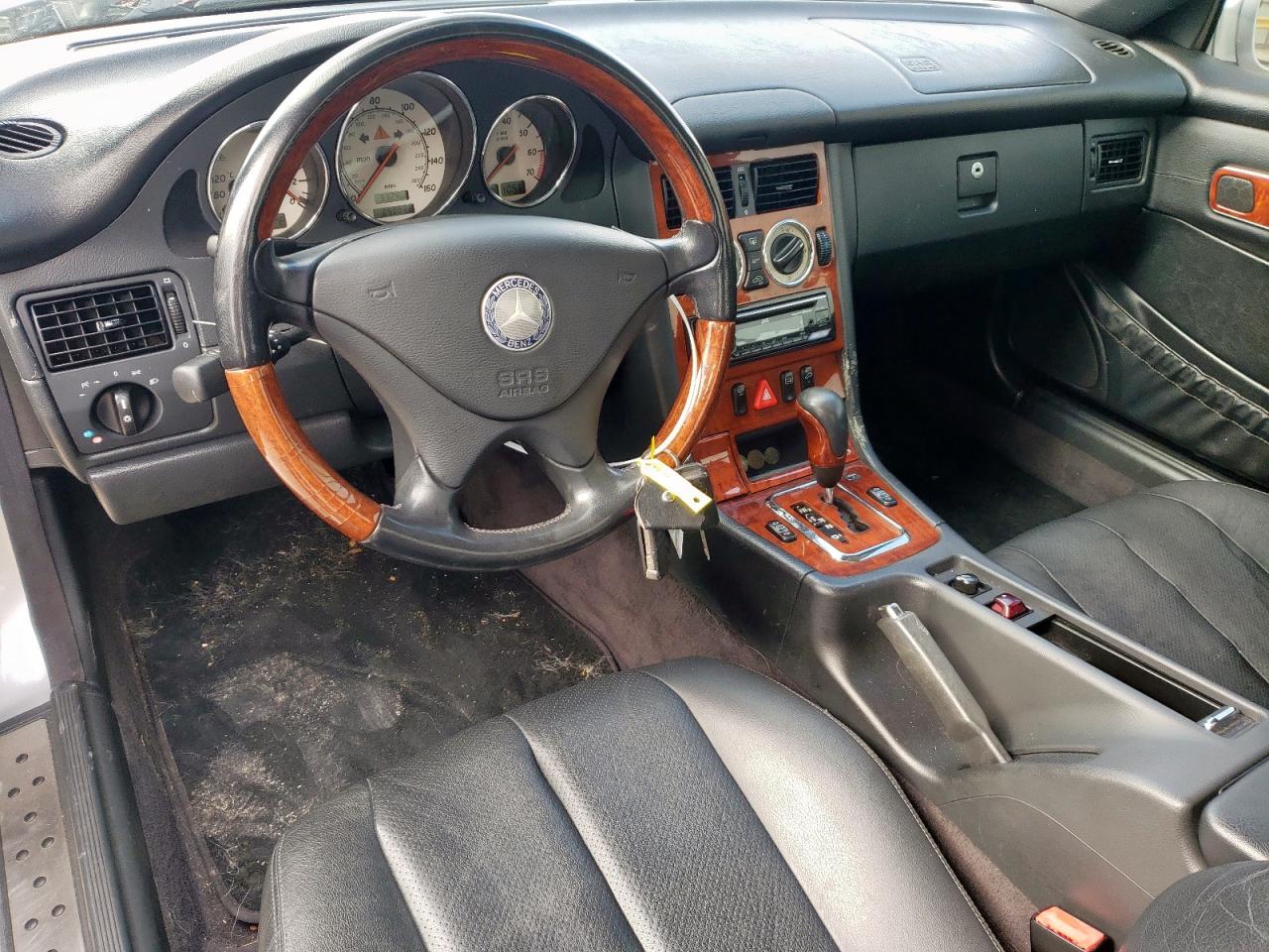 2003 Mercedes-Benz Slk 320 VIN: WDBKK65F73F284794 Lot: 55833335