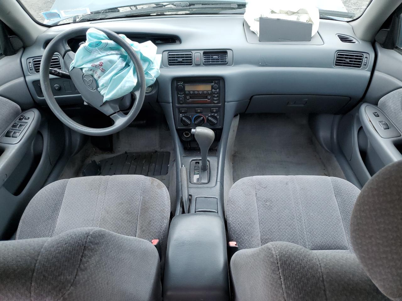 2000 Toyota Camry Ce VIN: 4T1BG22K6YU980526 Lot: 56780115