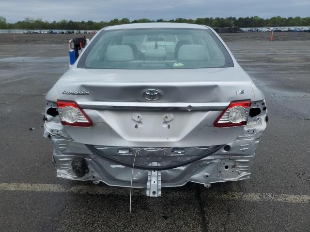  TOYOTA COROLLA 2013 Серебристый