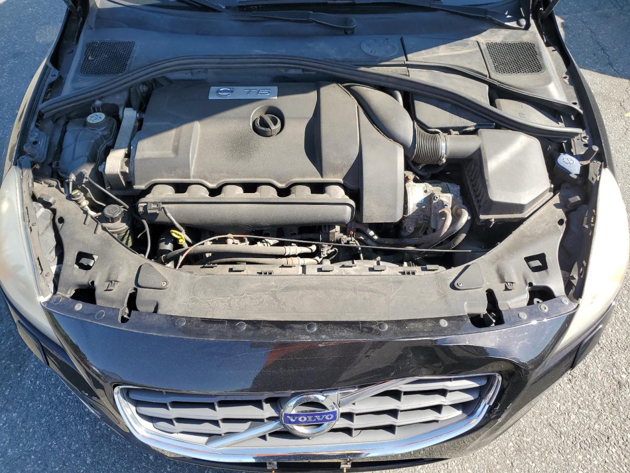2011 Volvo S60 T6 VIN: YV1902FH3B2014704 Lot: 56225875