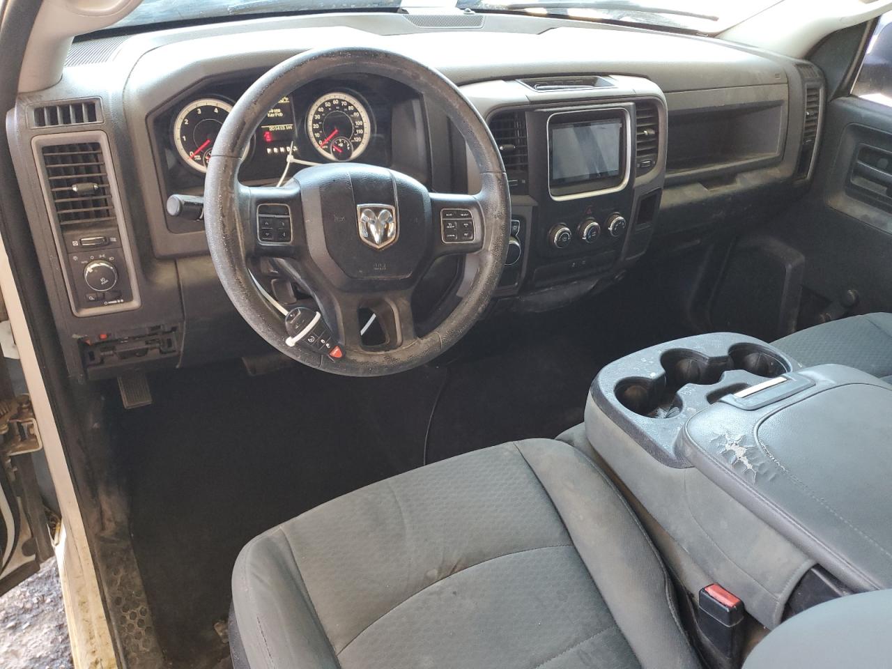 2014 Ram 1500 St VIN: 3C6JR6AT2EG252218 Lot: 55695325