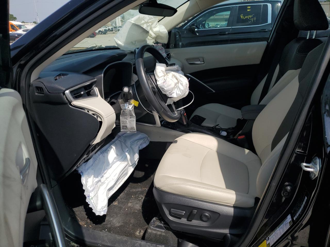 2022 Toyota Corolla Cross Xle VIN: 7MUDAAAG5NV031724 Lot: 69848655