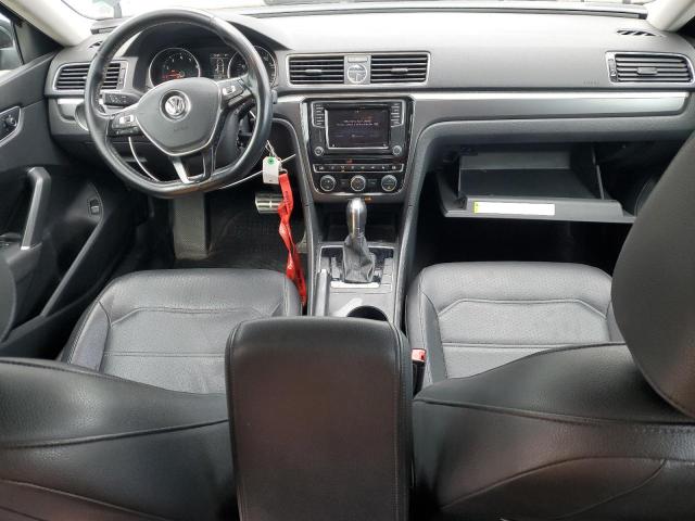  VOLKSWAGEN PASSAT 2017 Черный